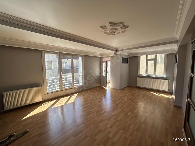 BAŞARANDAN GAZİ İLKOKULU KONUMUNDA 2+1 90 MT² KİRALIK DAİRE