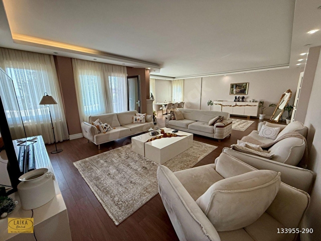 Laikadan Teras Kullanımlı Deniz Manzaralı 375m² 6+2 Dubleks - Görsel 3