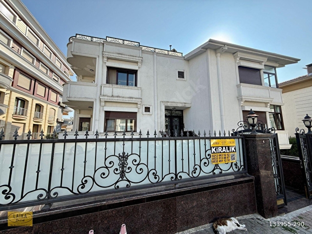 Laikadan Teras Kullanımlı Deniz Manzaralı 375m² 6+2 Dubleks