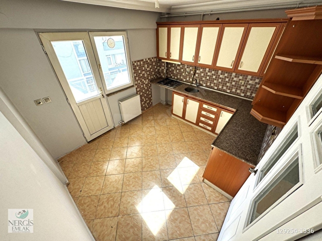 TEK YETKİ NERGİSTEN İKİZÇAYDA ASANSÖR & KOMBİLİ 3+1 FIRSAT DAİRE - Görsel 6
