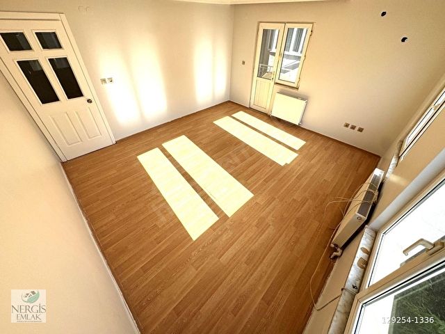 TEK YETKİ NERGİSTEN İKİZÇAYDA ASANSÖR & KOMBİLİ 3+1 FIRSAT DAİRE - Görsel 14