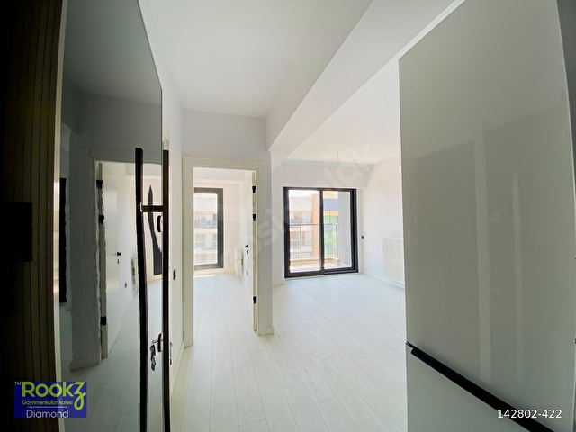 Karşıyaka Bostanlı Sıfır Bina Deniz Manzaralı Kiralık 1+1 Daire - Görsel 13