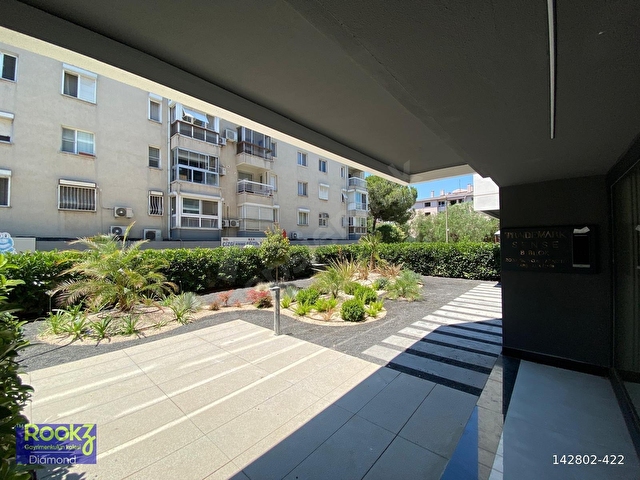 Karşıyaka Bostanlı Sıfır Bina Deniz Manzaralı Kiralık 1+1 Daire - Görsel 8