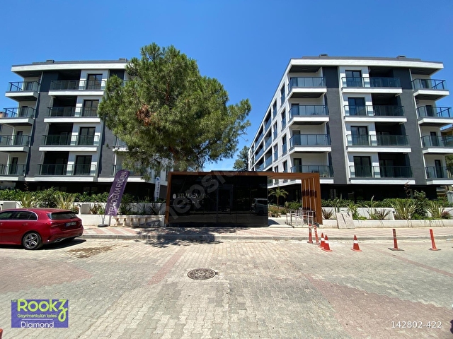 Karşıyaka Bostanlı Sıfır Bina Deniz Manzaralı Kiralık 1+1 Daire
