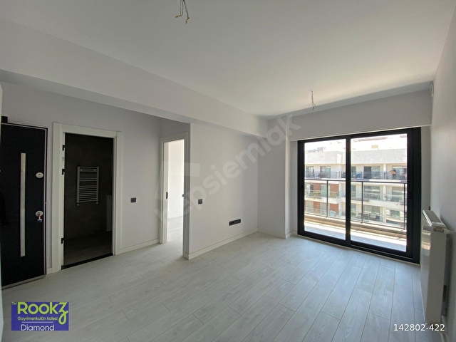 Karşıyaka Bostanlı Sıfır Bina Deniz Manzaralı Kiralık 1+1 Daire - Görsel 15
