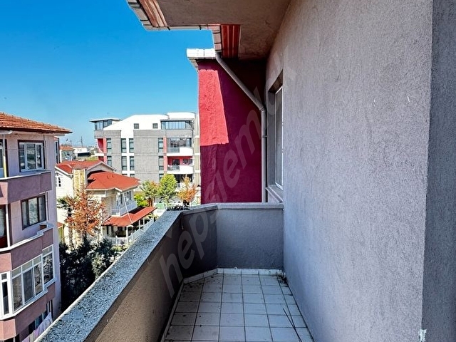 ŞEHRİN EN GÜZEL YERİNDE 3+1 130 M2 SATILIK DAİRE - Görsel 17