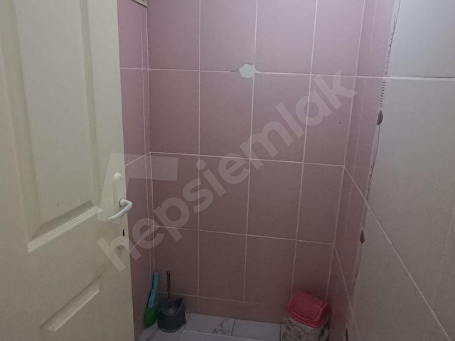 Bornova Mevlana Mah.de 3+1 Site içerisinde Ferah Satılık Daire - Görsel 11
