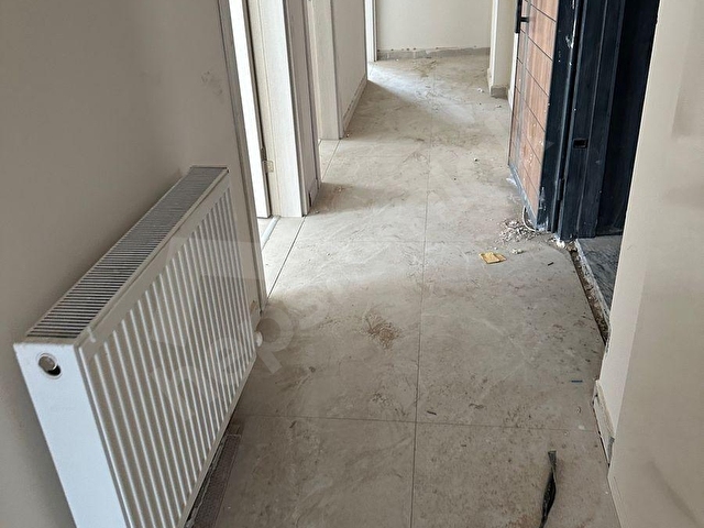 satılık  sıfır  3+1 3cü kat  anacaddeye bakan köşe daire - Görsel 4