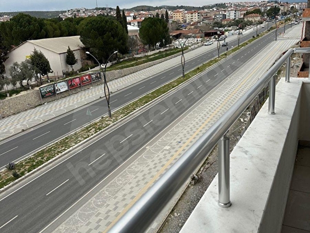 satılık  sıfır  3+1 3cü kat  anacaddeye bakan köşe daire - Görsel 7