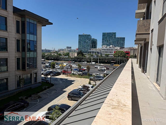 Müsiad ATAKÖY E5 - SIFIR 2+1 85m2 Büyük Balkonlu OFİS