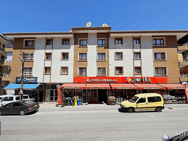 YAĞMURDAN ÖZLEM CADDESİ ÜZERİNDE HAZIR KİRACILI 350 M2 DÜKKAN