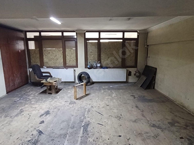ELYAdan Şaşmaz Bulvarı Arkasında 320 m² Komple Kiralık Dükkan - Görsel 21