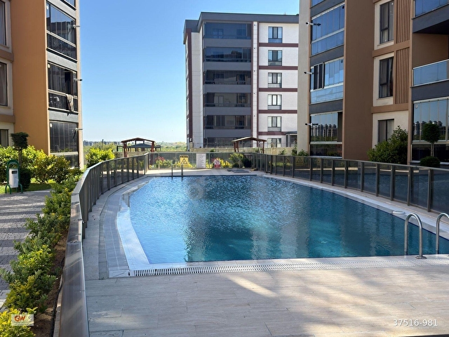 ÇERKEZKÖY HAPPY LİFE SİTESİNDE EŞYALI 1+1 SATILIK KİRALIK DAİRE - Görsel 4