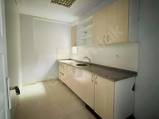 ASYA dan ADLİYE CİVARI OFİS-BÜRO - Görsel 4