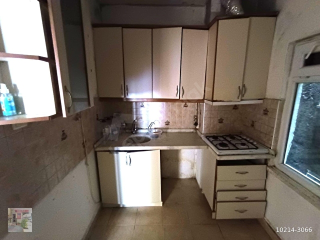 DEMETEVLER, 1. CADDEDE, AİLE APARTMANINDA, SATILIK 3+1 DAİRE - Görsel 21