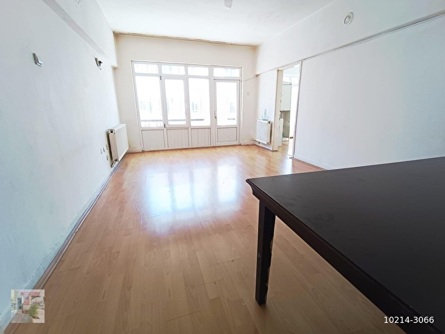 DEMETEVLER, 1. CADDEDE, AİLE APARTMANINDA, SATILIK 3+1 DAİRE