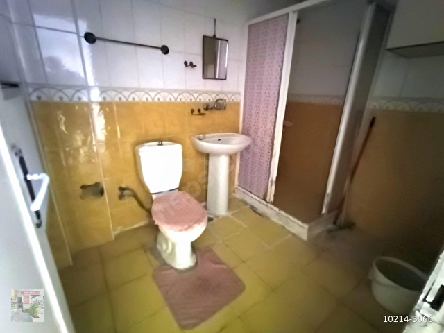 DEMETEVLER, 1. CADDEDE, AİLE APARTMANINDA, SATILIK 3+1 DAİRE - Görsel 26