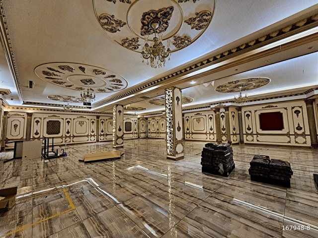Şerifali Ticaride İskanlı Prestijli Tek Katta 1200 M2 Plaza Katı - Görsel 17