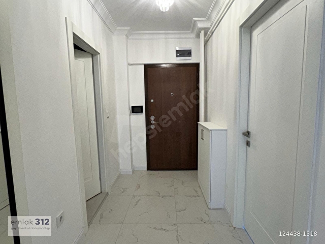 Aşıkpaşa Mah. Özel Tasarım 130m² Teras Balkonlu 3+1 Fırsat Daire - Görsel 14