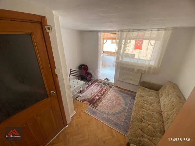 ASİLDEN METROYA YAKIN 4+1 GENİŞ TERASLI DUBLEX