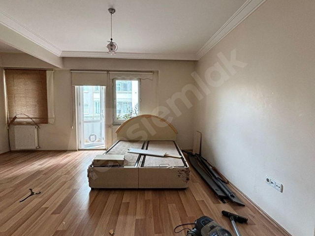 BOLU EMLAK GAYRİMENKULDAN BEŞKAVAKLAR MAH. 3+1 SATILIK DAİRE - Görsel 3