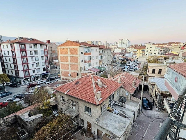 *ŞEHRİN KALBİNDE SON 1 ADET KALAN ARA KAT EŞYALI* FIRSAT DAİRESİ - Görsel 19