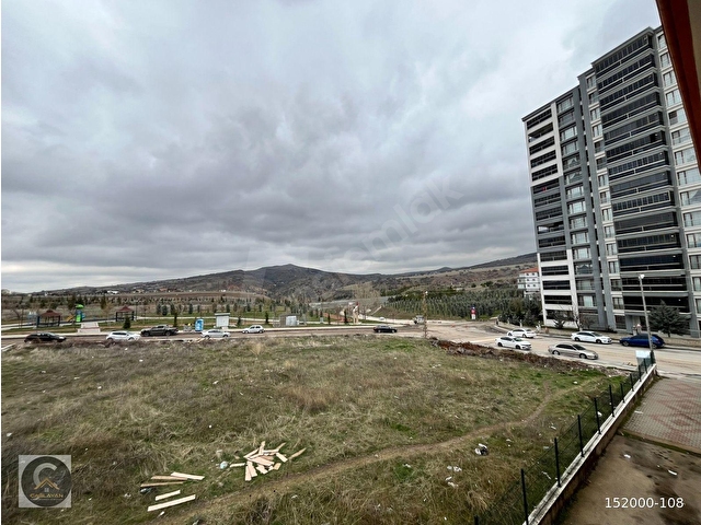 BOŞŞ  ÇAĞLAYANDAN KARAPÜRÇEK MAH. GENÇ BİNA ASANSÖRLÜ ARA KATTA YAPILI GENİŞ 3+1 DAİRE - Görsel 27