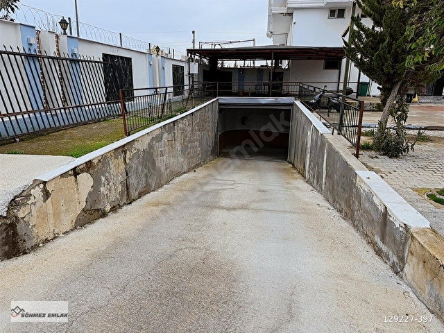 HÜSNÜKARAKAŞ DA 2+1 SİTE İÇİNDE HAVUZLU KAPALI OTOPARKLI DAIRE - Görsel 2