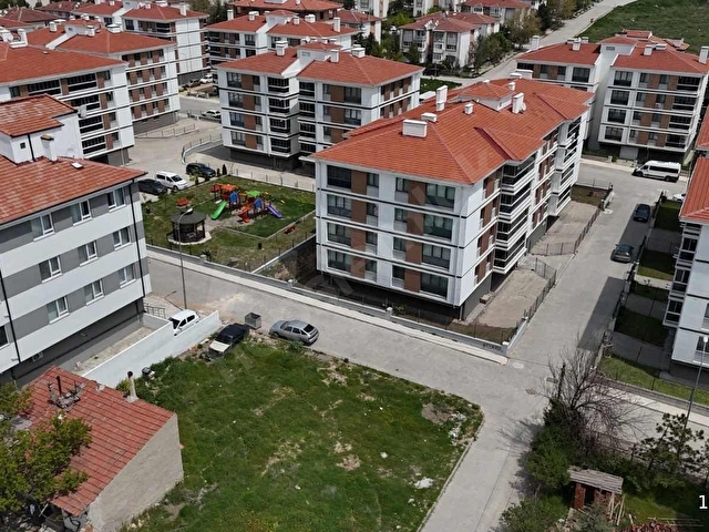 ÖZGÜNDEN EMEK MAHALLESİ VADİŞEHİR SINIRI SİTE İÇİ 2+1 DAİRE - Görsel 8