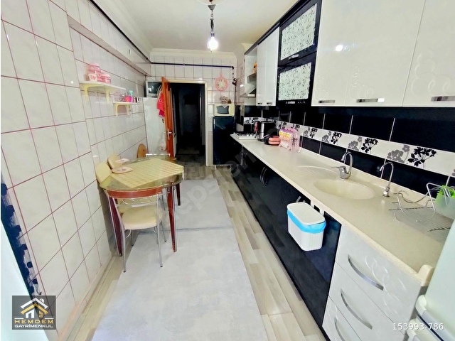 METRO KARŞISI GENİŞ FERAH ARA KATTA EBEVEYN BANYOLU 3+1 SATILIK DAİRE - Görsel 5