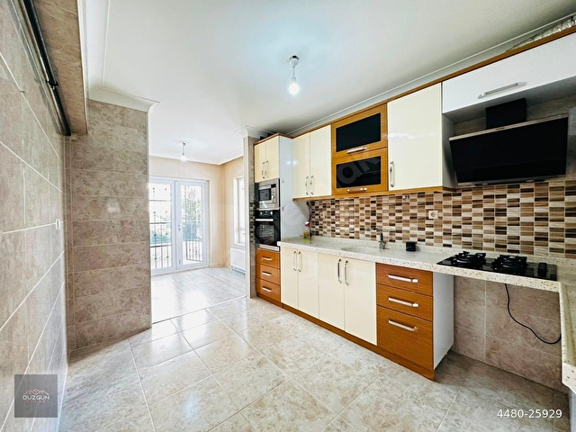 DÜZGÜN EMLAKTAN FATİH MAH. 4+1 FULL YAPILI GENİŞ VE FERAH MASRAFSIZ DAİRE - Görsel 3