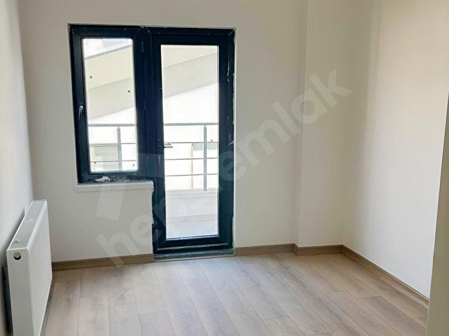 Gazi Hastanesi Yakını Sıfır Binada 2 Banyolu Açık Teraslı 3+1 - Görsel 7
