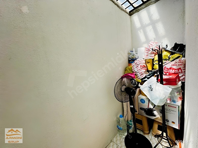 Acil Alsancakta Bulvara yakın asansör 135m² 3+1 + Kiler Çift banyolu - Görsel 25