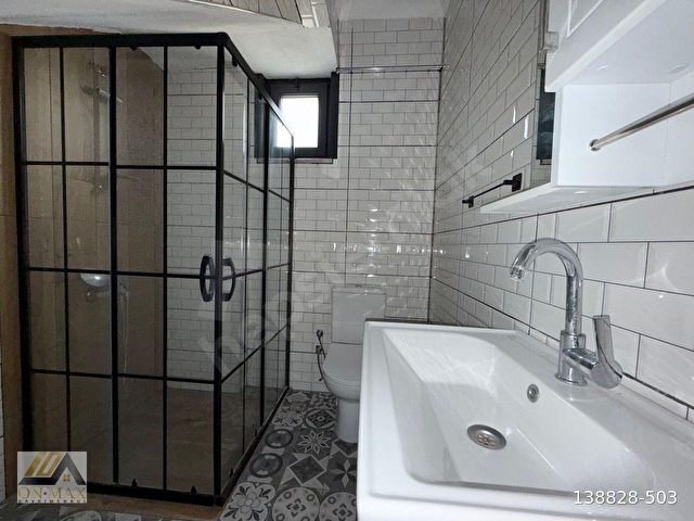 ONMAX BAHÇELİEVLERDE SATILIK 3+1 150 M2 DUBLEKS DOĞALGAZLI DAİRE - Görsel 20