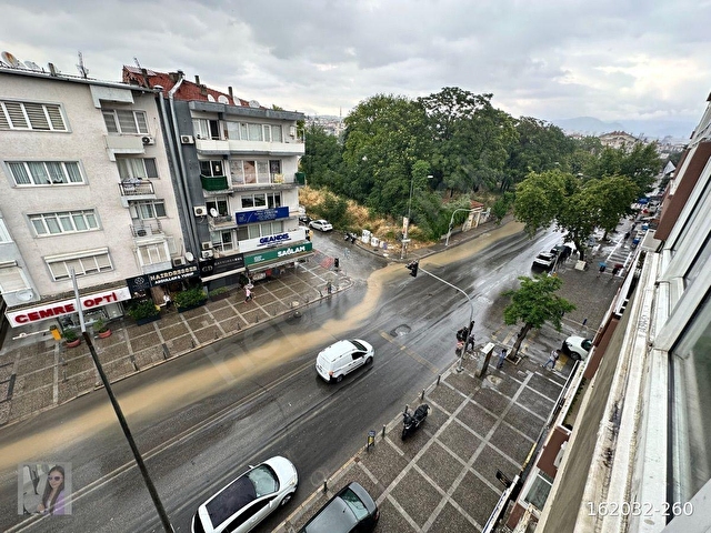 BUCANIN MERKEZİ ŞİRİNYER CADDE ÜZERİ 3+1 ÖNCEPHE DOĞALGAZLI 2 BALKON  KİRALIK DAİRE - Görsel 8