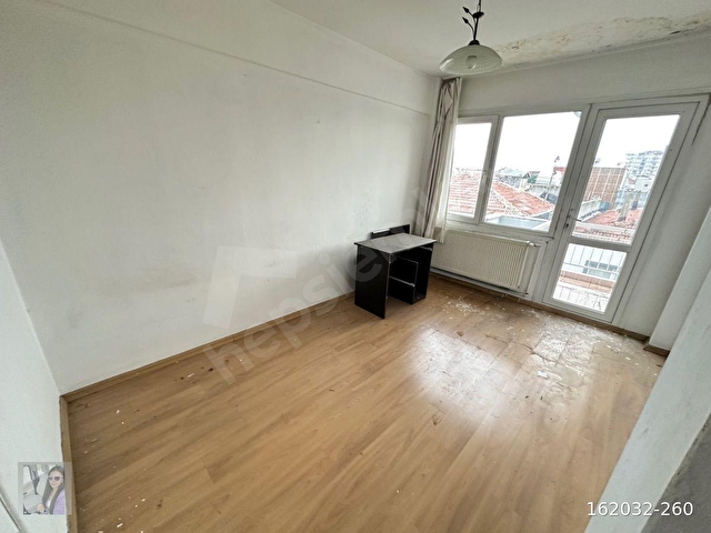 BUCANIN MERKEZİ ŞİRİNYER CADDE ÜZERİ 3+1 ÖNCEPHE DOĞALGAZLI 2 BALKON  KİRALIK DAİRE - Görsel 17
