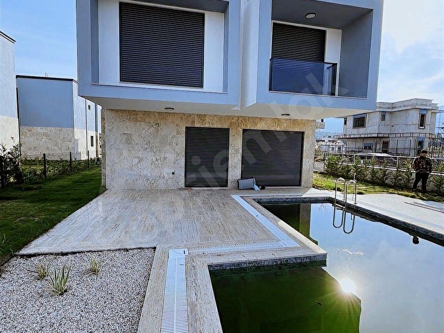 KUŞADASINDA DENİZE 300 MT ÖZEL HAVUZLU VİLLA - Görsel 22