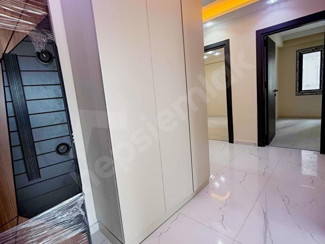 100.YILIN YENİ GÖZDESİ! SOSYAL DONATILI SİTEDE 3+1 LÜKS DAİRE - Görsel 2