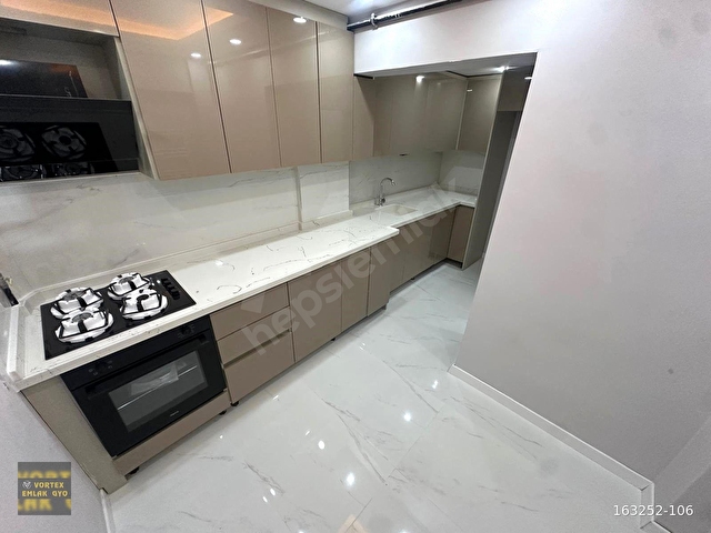 SİNCAN MAREŞAL ÇAKMAK MAHDE ARA KATTA FULL YAPILI DAİRE - Görsel 6