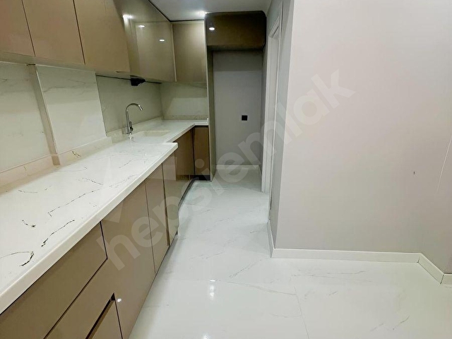 SİNCAN MAREŞAL ÇAKMAK MAHDE ARA KATTA FULL YAPILI DAİRE - Görsel 2