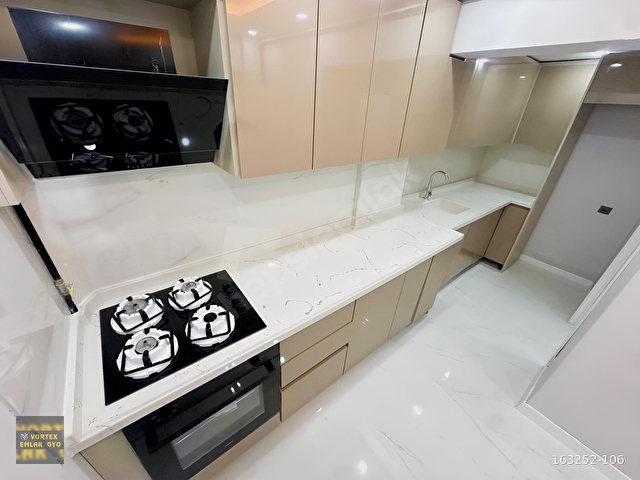 SİNCAN MAREŞAL ÇAKMAK MAHDE ARA KATTA FULL YAPILI DAİRE - Görsel 3