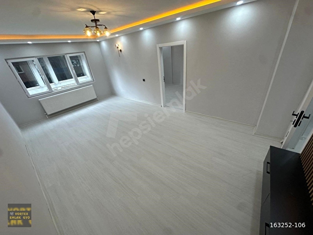 SİNCAN MAREŞAL ÇAKMAK MAHDE ARA KATTA FULL YAPILI DAİRE - Görsel 9
