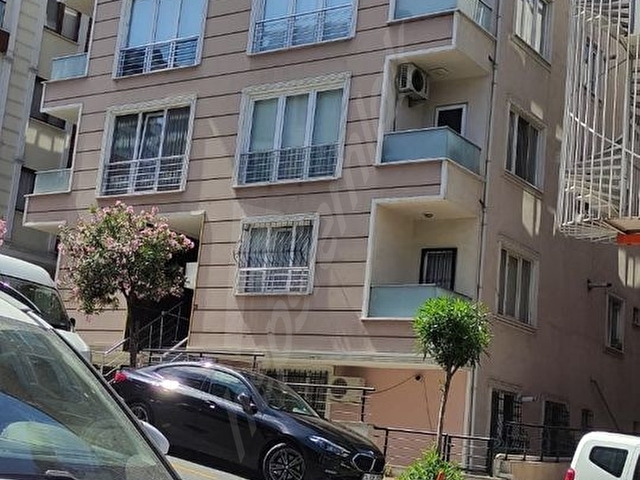 KAĞITHANE MERKEZDE 2+1 SATILIK DAİRE