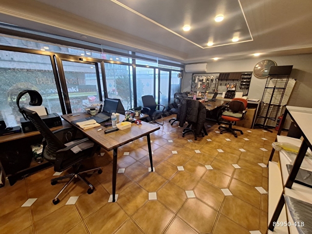 ŞİRİNEVLER MEYDAN DA E-5 YANI SATILIK 25 M2 İŞYERİ &OFİS - Görsel 2