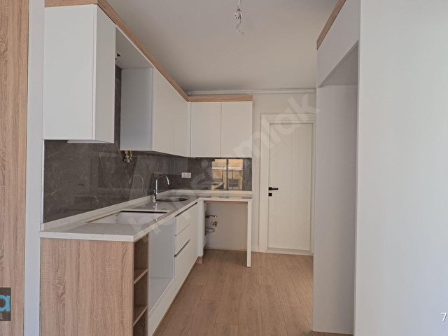 Önü Kapanmaz Park Cepheli Sıfır Oturuma Hazır 2+1 Daire - Görsel 12