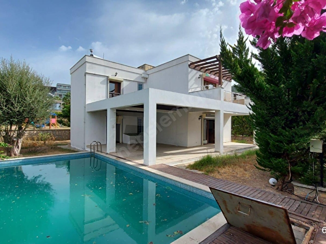 Bodrum Merkez 1 Donum Icinde Havuzlu 5 1 Genis Mustakil Villa 68643 253 Hurriyet Emlak