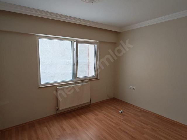 MALKOÇTA CADDE ÜZERİ 3+1 ARAKAT KİRALIK DAİRE - Görsel 11