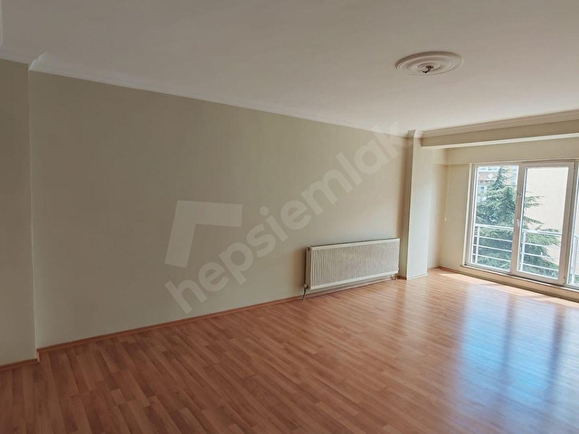 MALKOÇTA CADDE ÜZERİ 3+1 ARAKAT KİRALIK DAİRE - Görsel 3
