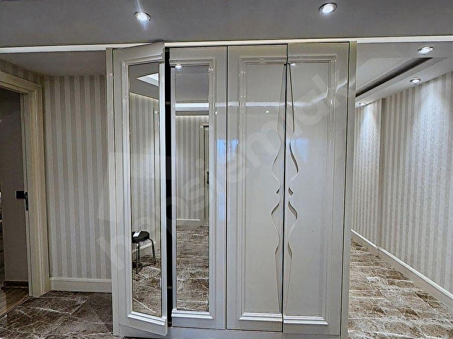 BAHÇEŞEHİR SOFA GÖLET MANZARALI LÜKS TADİLATLI 4+1 DAİRE SON KAT - Görsel 9