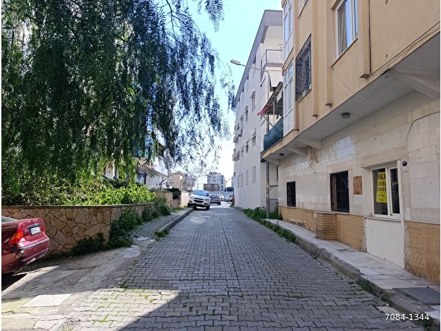 BORNOVA STADYUMU YAKINI BAKIMLI SATILIK FIRSAT DAİRE - Görsel 26